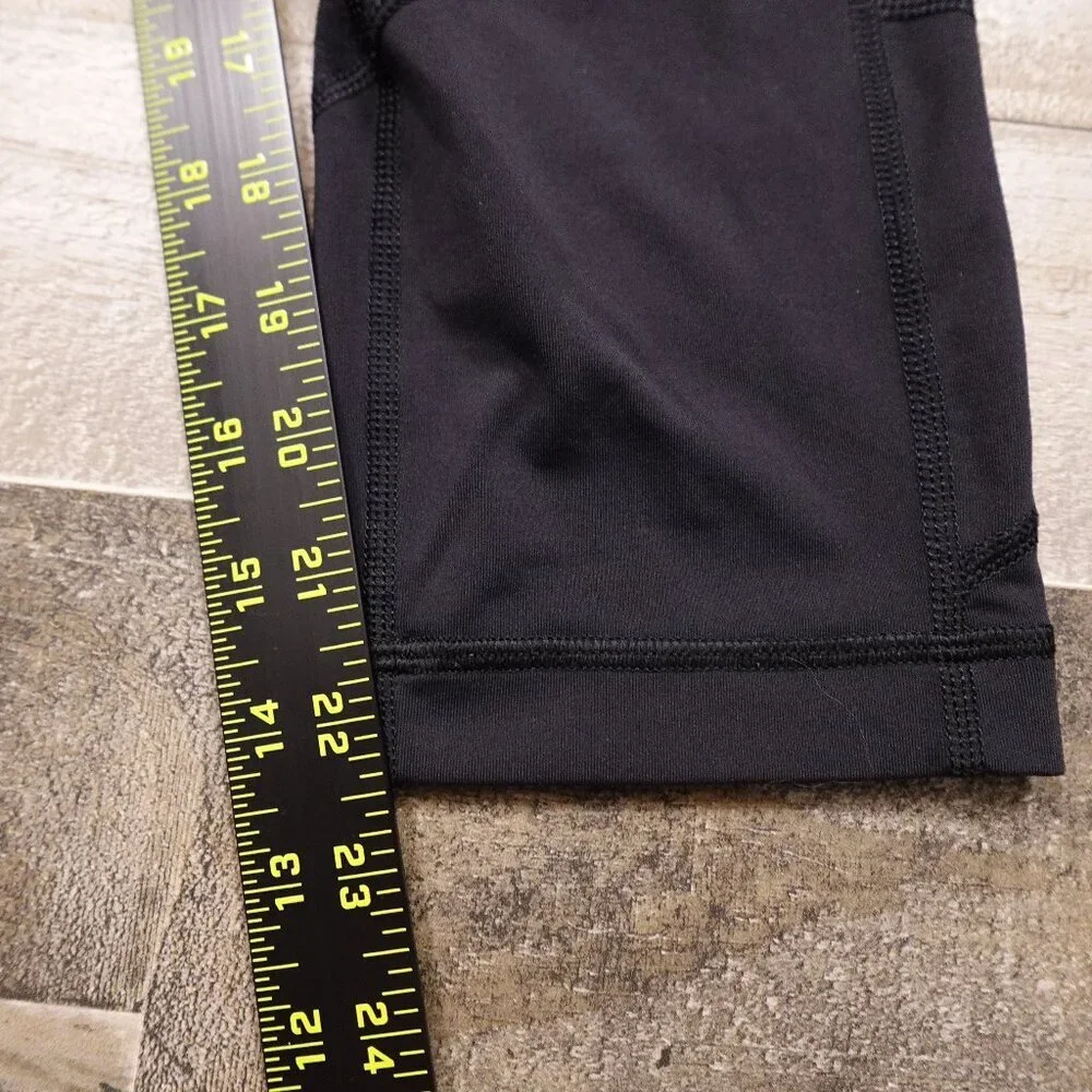 Lululemon Pace rival crop leggings women's 6 black‎